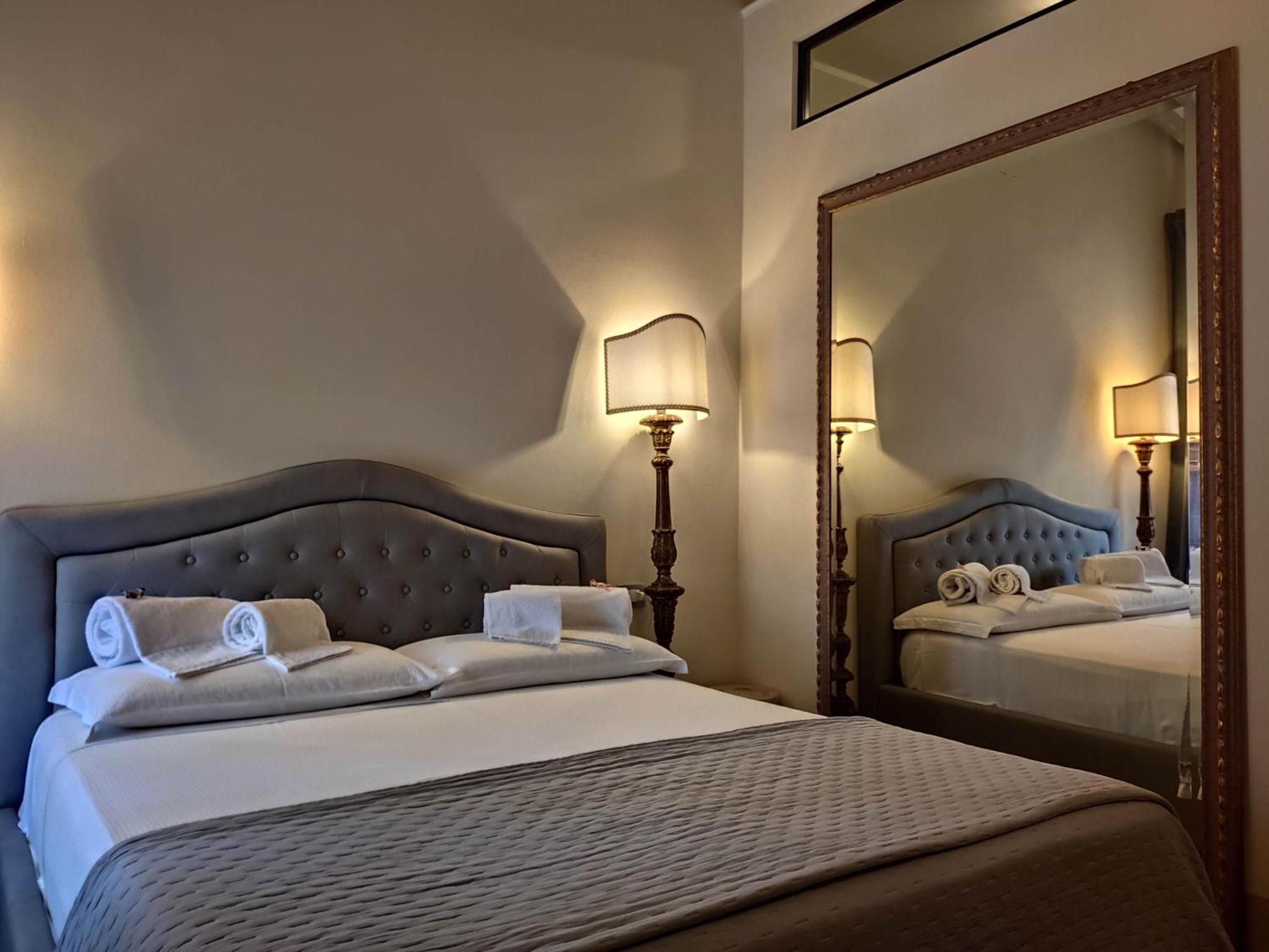 Residenza D'Epoca Cavaliere - Romantic Rooms ビッボーナ エクステリア 写真